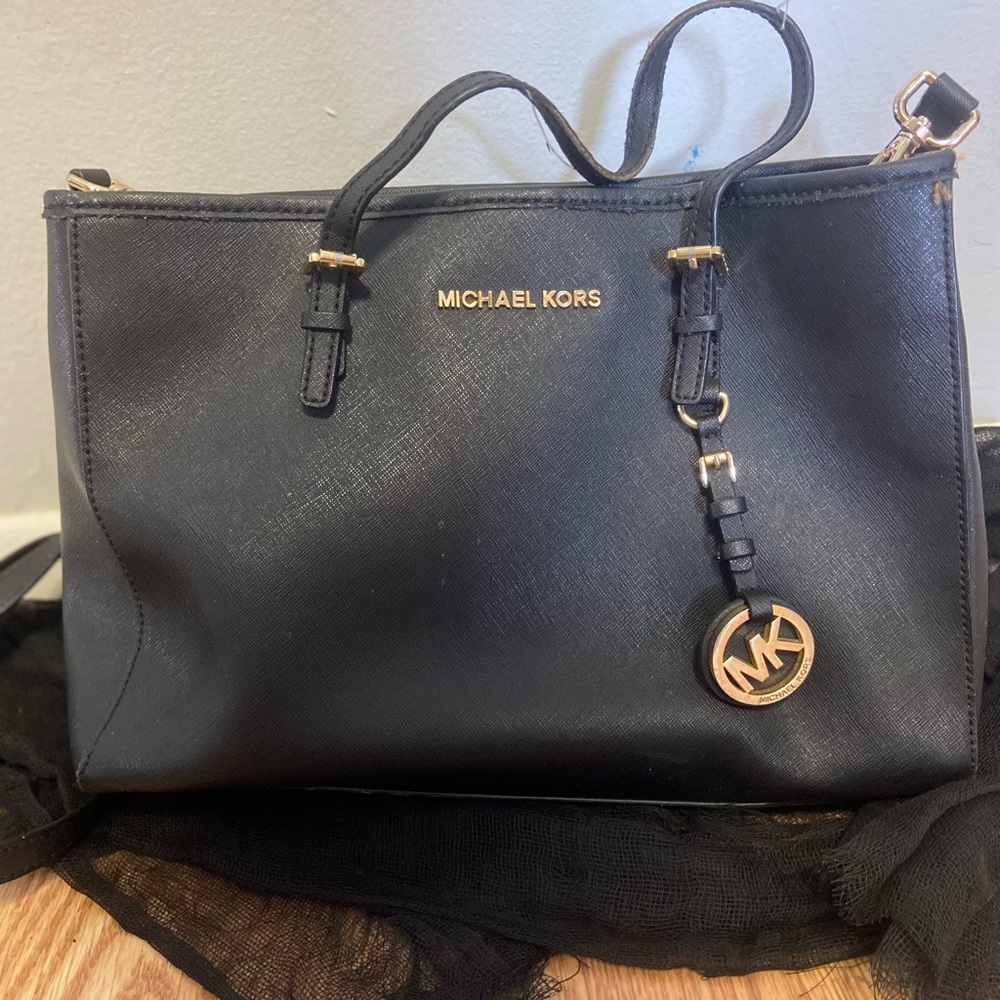 Michael Kors purse